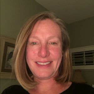 Meet your Posher, Pam